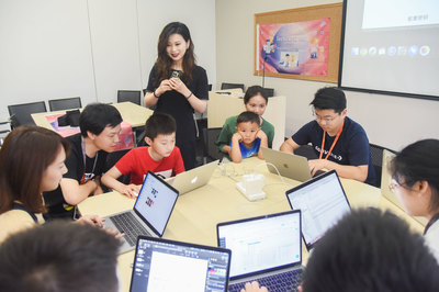 用AI技術(shù)開發(fā)微笑捐贈小程序 阿里巴巴工程師的兒童節(jié)科技獻(xiàn)禮