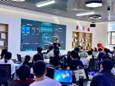 我院多門微課程正式開班，開啟教育科技技術開發新篇章